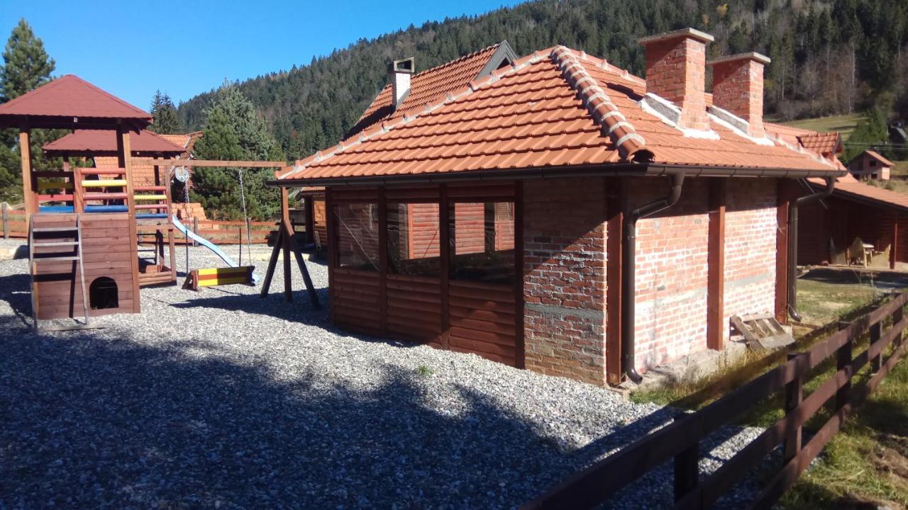 Vila Balerina Mitrovac Exteriör bild